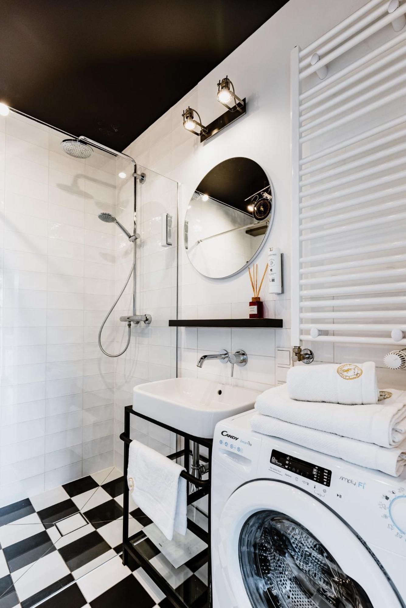 Apartamenty Arte Lublin Unia Art Residence 121- Faktura Vat Garaz Buitenkant foto